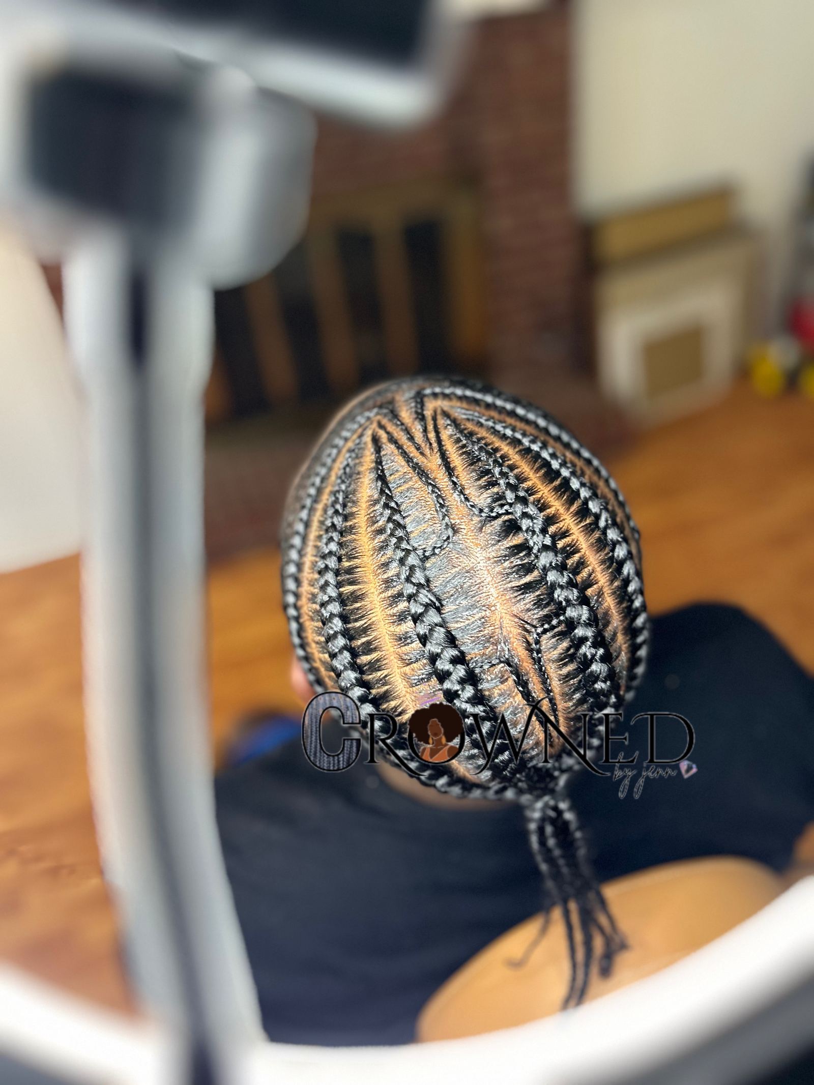 Knotless braids with curly ends